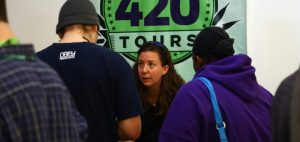 Pierwsze targi pracy dotyczące marihuany w Kolorado przyciągnęły ponad 1000 osób, KonopiaLeczy.com