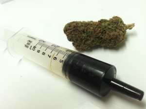 Nielegalne leczenie medyczną marihuaną, KonopiaLeczy.com